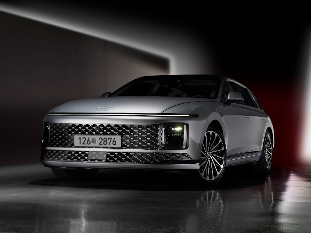 découvrez la meilleure assurance véhicule grâce à notre comparateur en ligne. comparez les offres des principaux assureurs pour trouver la couverture idéale qui répond à vos besoins et à votre budget.