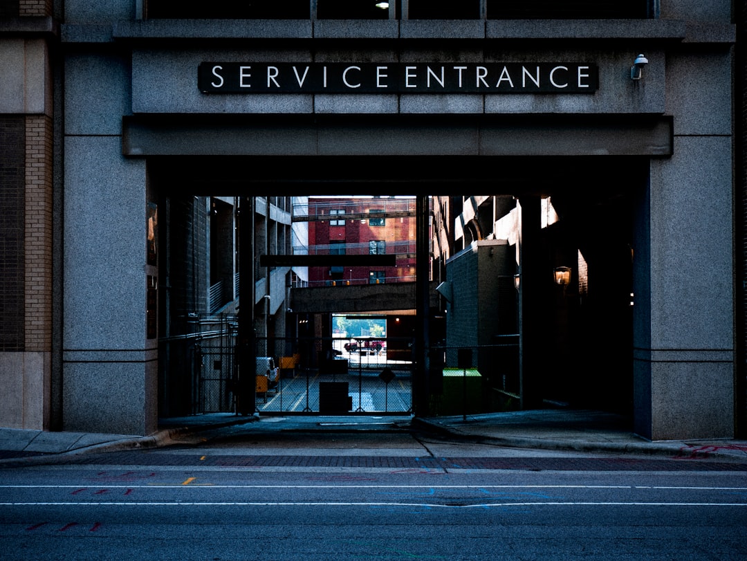 découvrez allianz services, votre partenaire de confiance pour des solutions d'assurance et de gestion des risques adaptées à vos besoins. profitez de notre expertise pour sécuriser votre avenir.